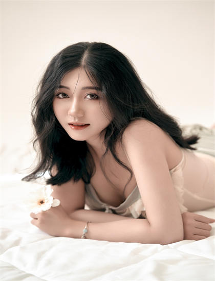 《花花草草寻亲记》专业影评：剧情结构、人物塑造、主题思想三重分析